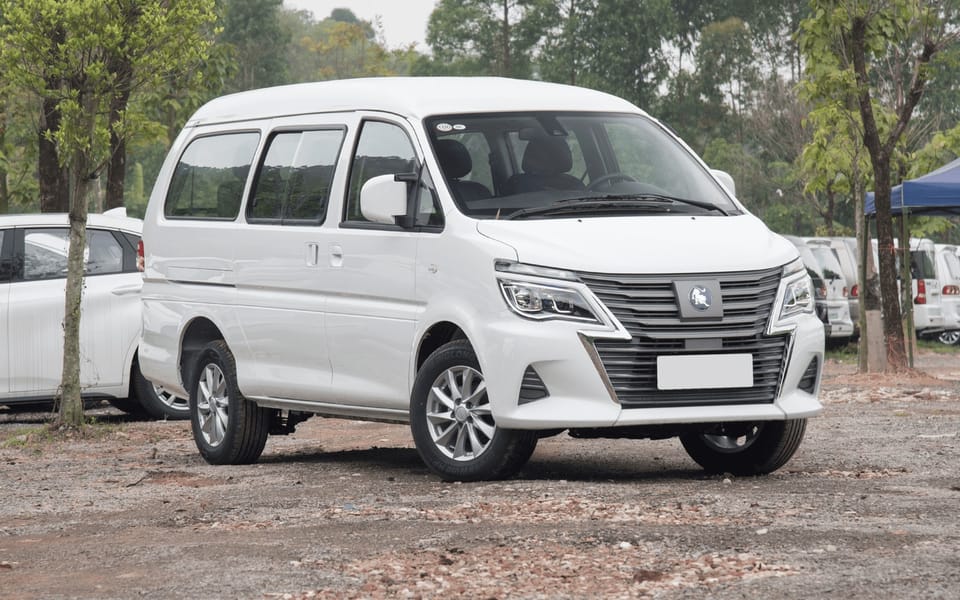 Dongfeng Forthing Lingzhi M5 EV