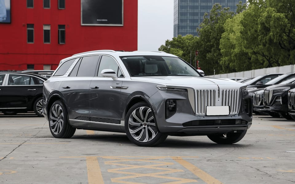 Hongqi E-HS9