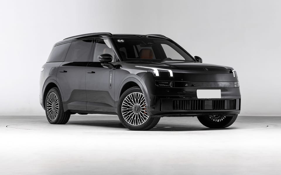 Lynk & Co 900