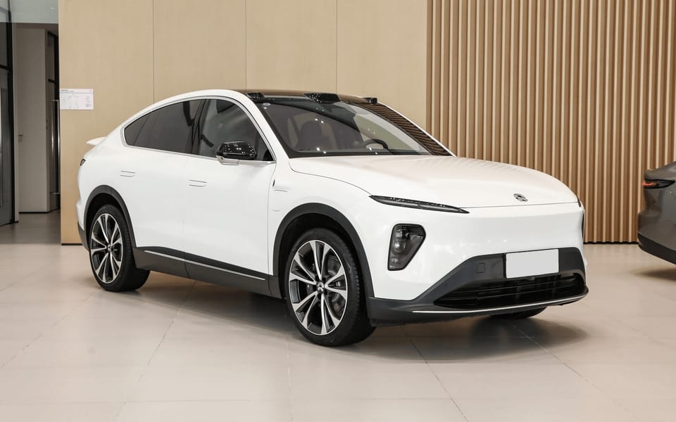 NIO EC7