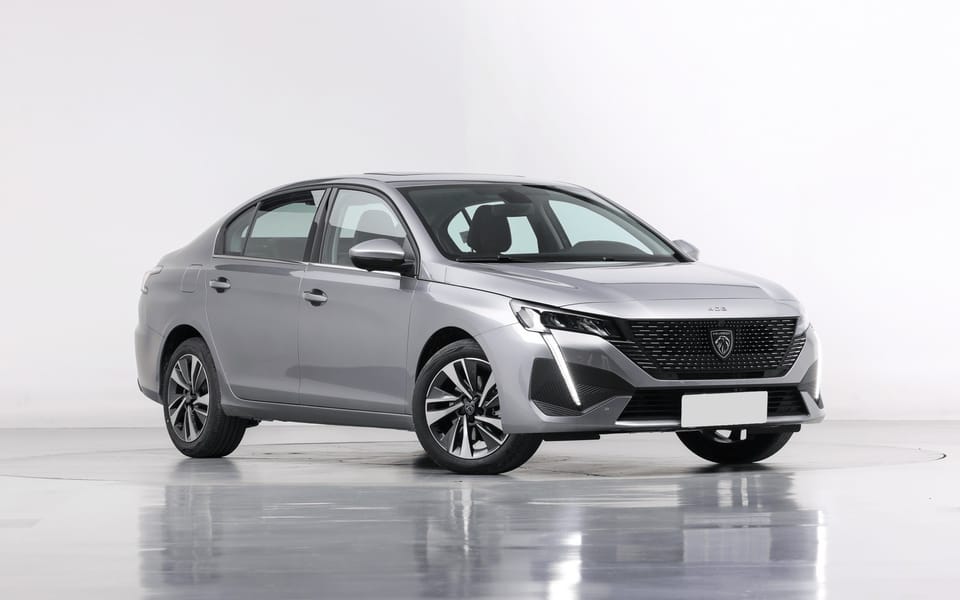 Peugeot 408